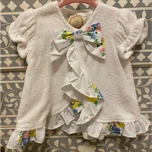 THE BEAUFORT BONNET COMPANY WHITE TERRY CLOTH FLORAL COVER UP WITH RUFFLE